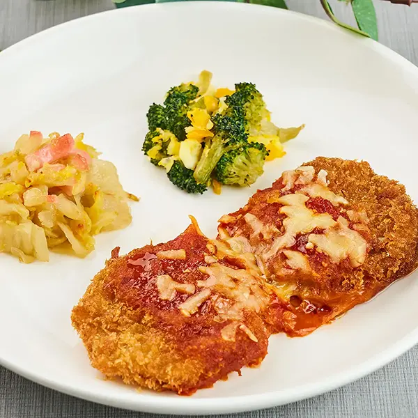【LM】ヒレカツトマトチーズかけ弁当